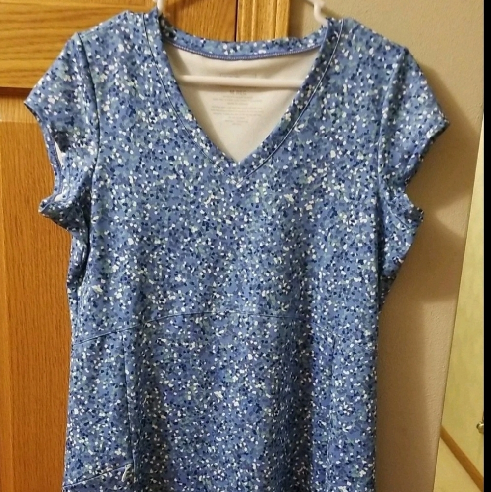 L.L. Bean Blue, Green & White Active Fitness Travel Medium Regular Dress